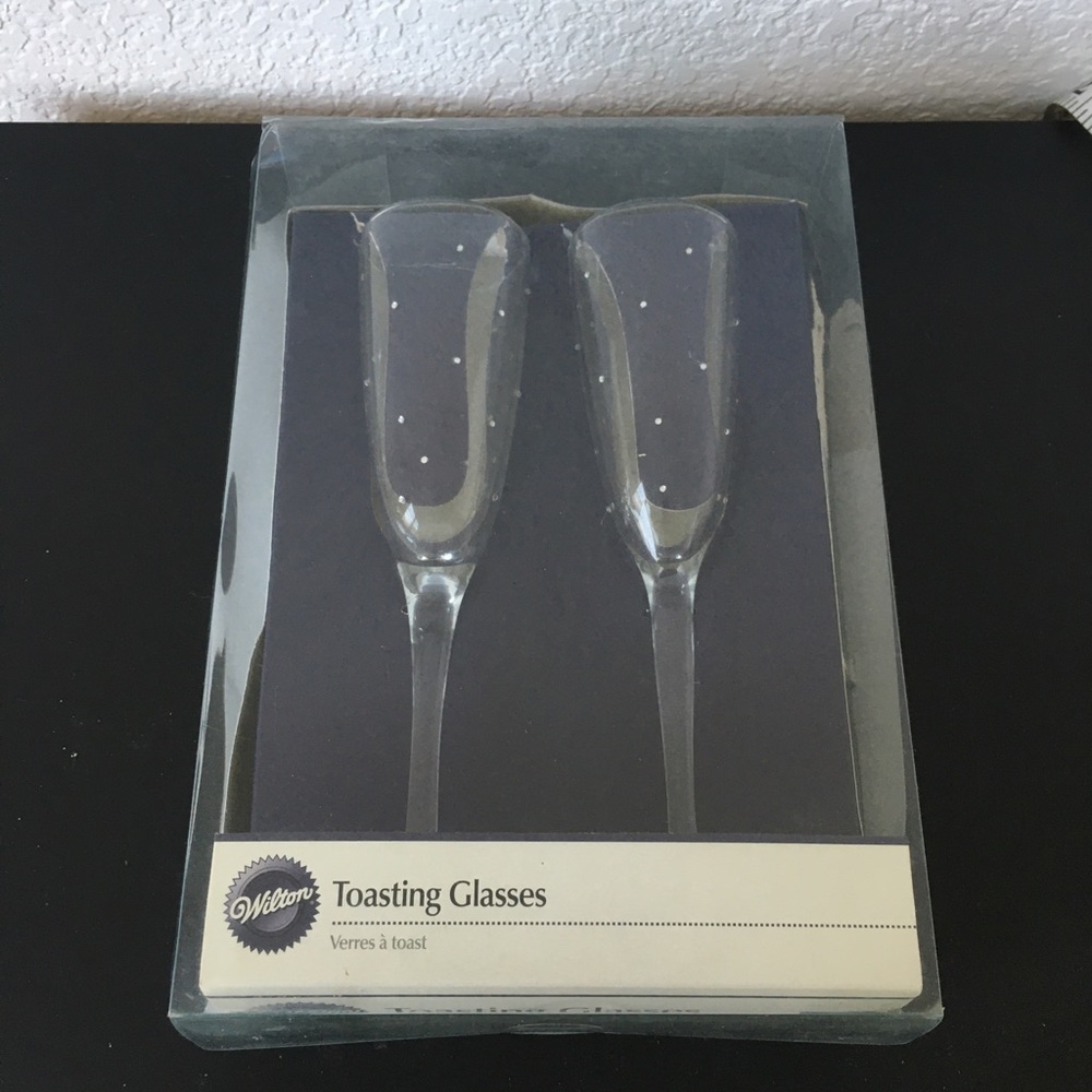 Toasting glasses
